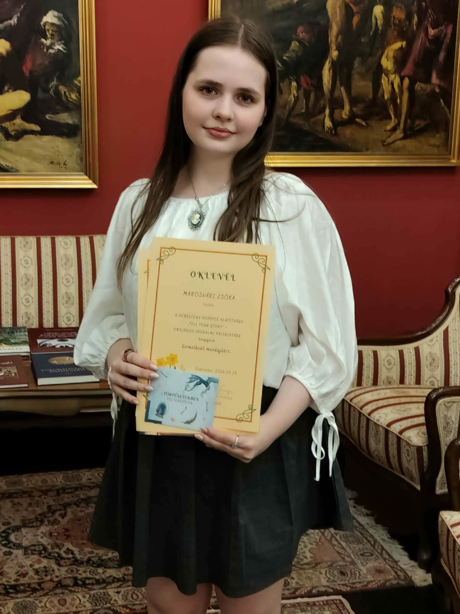 Sikeres szereplés irodalmi pályázaton